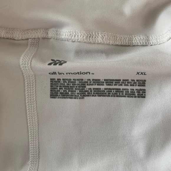 All in Motion True White Double Layer Stretch Active Run Shorts XXL NWT - Picture 5 of 10